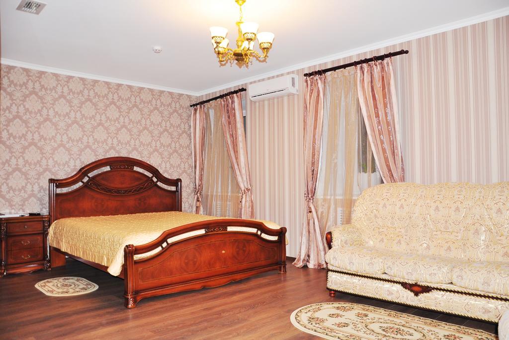 Evropeyskiy Kiev Bilik gambar